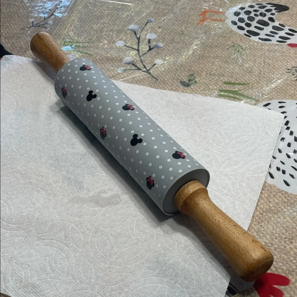 Disney Mickey/Minnie Rolling Pin with Wooden Handles